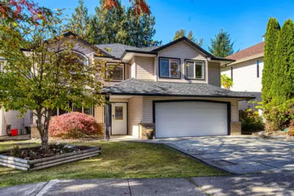 11333 238 Street, Maple Ridge, BC, Maple Ridge — Single Family Residence for sale