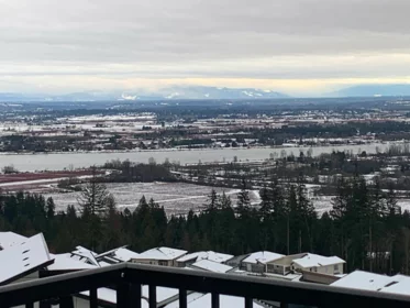 Breakfast Nook Photo of 3532 Trestle Court, Coquitlam, BC