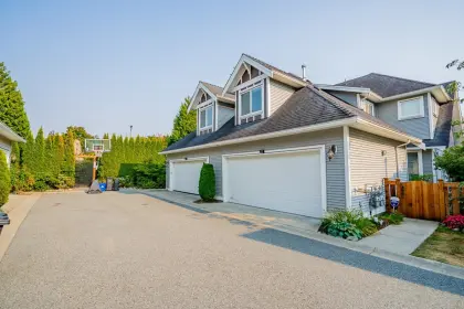 23 19977 71 Avenue, Langley, BC, Langley — Townhouse for sale