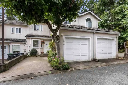 2 10080 154 Street, Surrey, BC, Surrey — Townhouse for sale