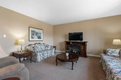28 7455 Huron Street, Sardis, BC, Sardis — Townhouse for sale