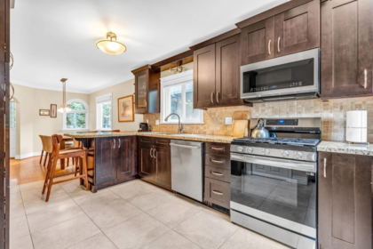 2819 W 13th Avenue, Vancouver, BC, Vancouver — Single Family Residence for sale