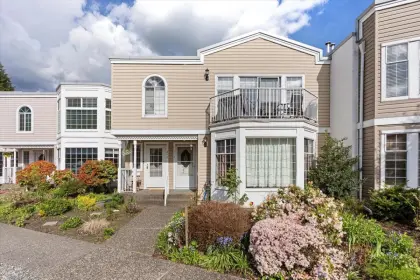 110 9540 Cook Street, Chilliwack, BC, Chilliwack — Townhouse for sale