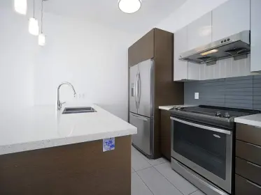312 7727 Royal Oak Avenue, Burnaby, BC, Burnaby — Apartment/Condo for sale