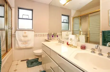 6847 Noelani Place, Burnaby, BC, Burnaby — Half Duplex for sale