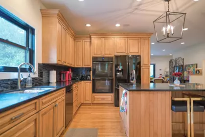 Kitchen Island Photo of 4253 Packalen Boulevard, Garden Bay, BC
