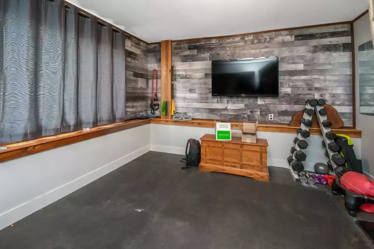 Mudroom Photo of 32374 Ptarmigan Drive, Mission, BC