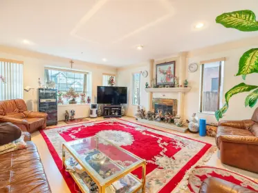 5417 Chambers Street, Vancouver, BC, Vancouver — Single Family Residence for sale