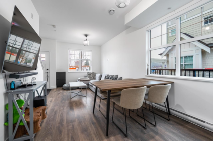 Pantry Photo of 108 707 Robinson Street, Coquitlam, BC
