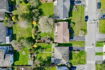 15530 Oxenham Avenue, White Rock, BC, White rock — Single Family Residence for sale