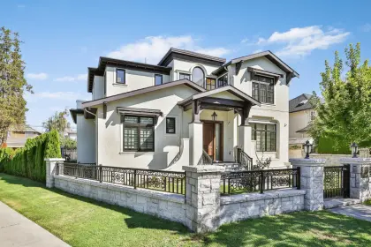 2433 W 22nd Avenue, Vancouver, BC, Vancouver — Single Family Residence for sale