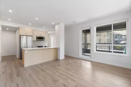 W214 13838 108 Avenue, Surrey, BC, Surrey — Apartment/Condo for sale