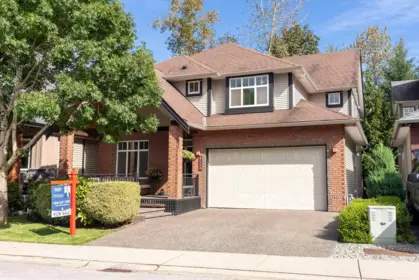 8164 211 Street, Langley, BC, Langley — Single Family Residence for sale