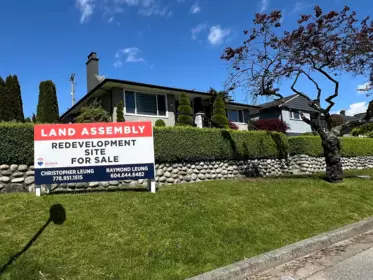 4701 Ridgelawn Drive, Burnaby, BC, Parkcrest — 4 bed single family residence for sale