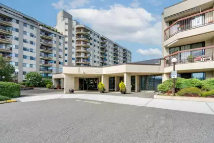235 31955 Old Yale Road, Abbotsford, BC, Abbotsford West — 2 bed apartment/condo for sale