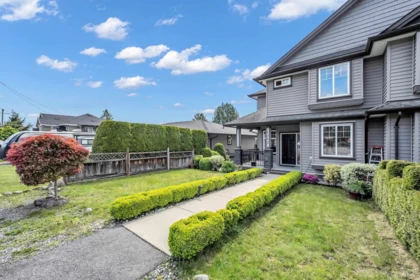 1052 Charland Avenue, Coquitlam, BC, Coquitlam — Half Duplex for sale
