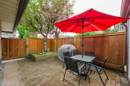 9 34755 Old Yale Road, Abbotsford, BC, Abbotsford — Townhouse for sale