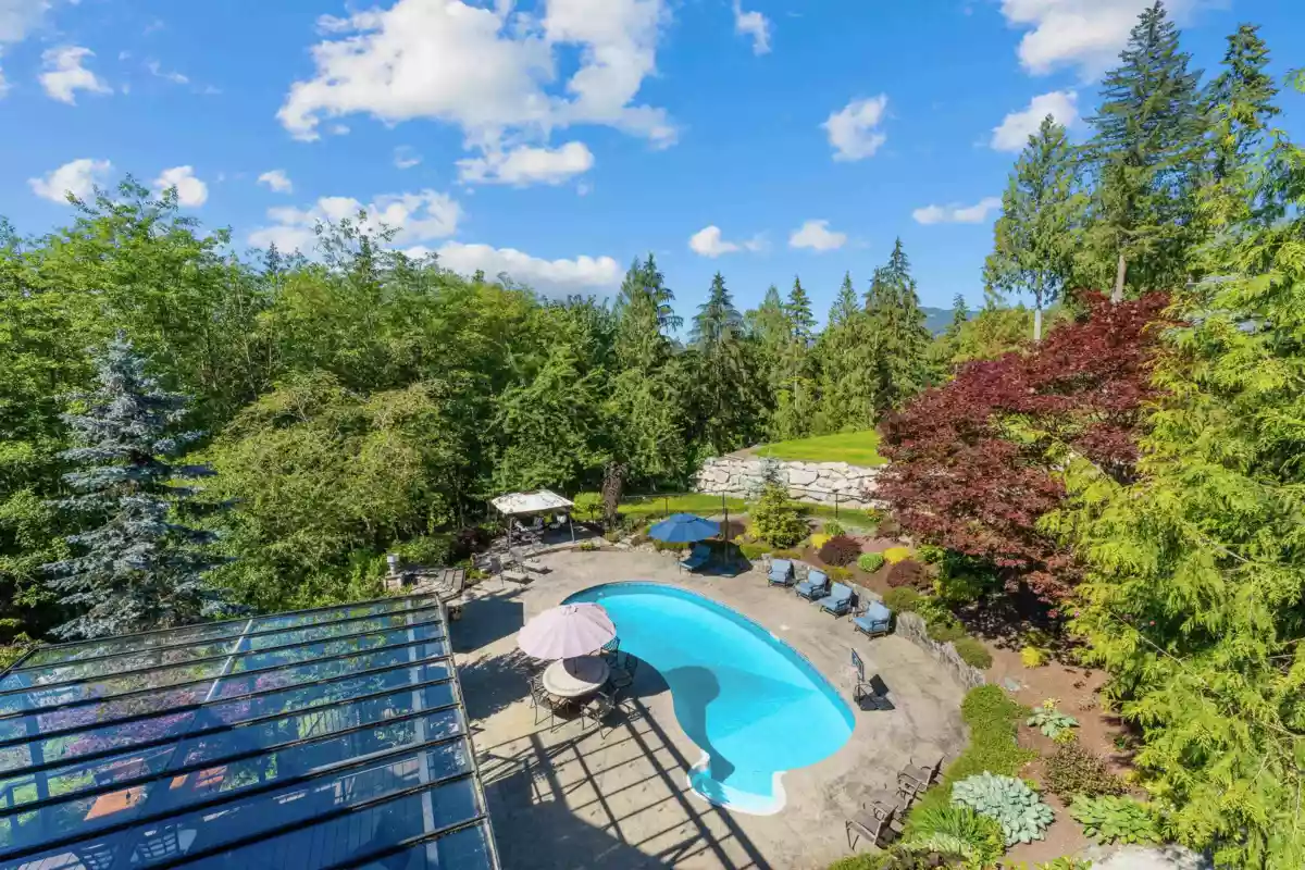 Garage Interior Photo of 24325 126 Avenue, Maple Ridge, BC
