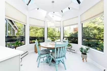 Kitchen Island Photo of 24325 126 Avenue, Maple Ridge, BC