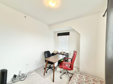 Laundry Room Photo of 19682 75a Avenue, Langley, BC