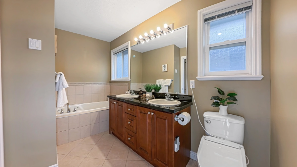 Guest Bathroom Photo of 9073 No. 1 Road, Richmond, BC