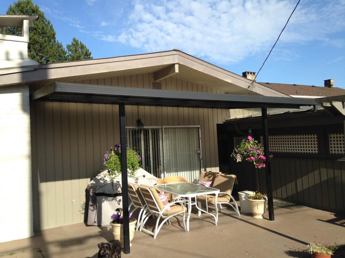 Family Room Photo of 708 W 48th Avenue, Vancouver, BC