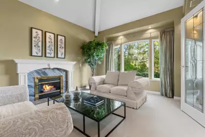 13930 22a Avenue, Surrey, BC, Surrey — Single Family Residence for sale