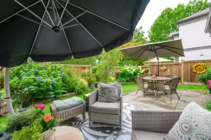 42 15840 84 Avenue, Surrey, BC, Surrey — Townhouse for sale