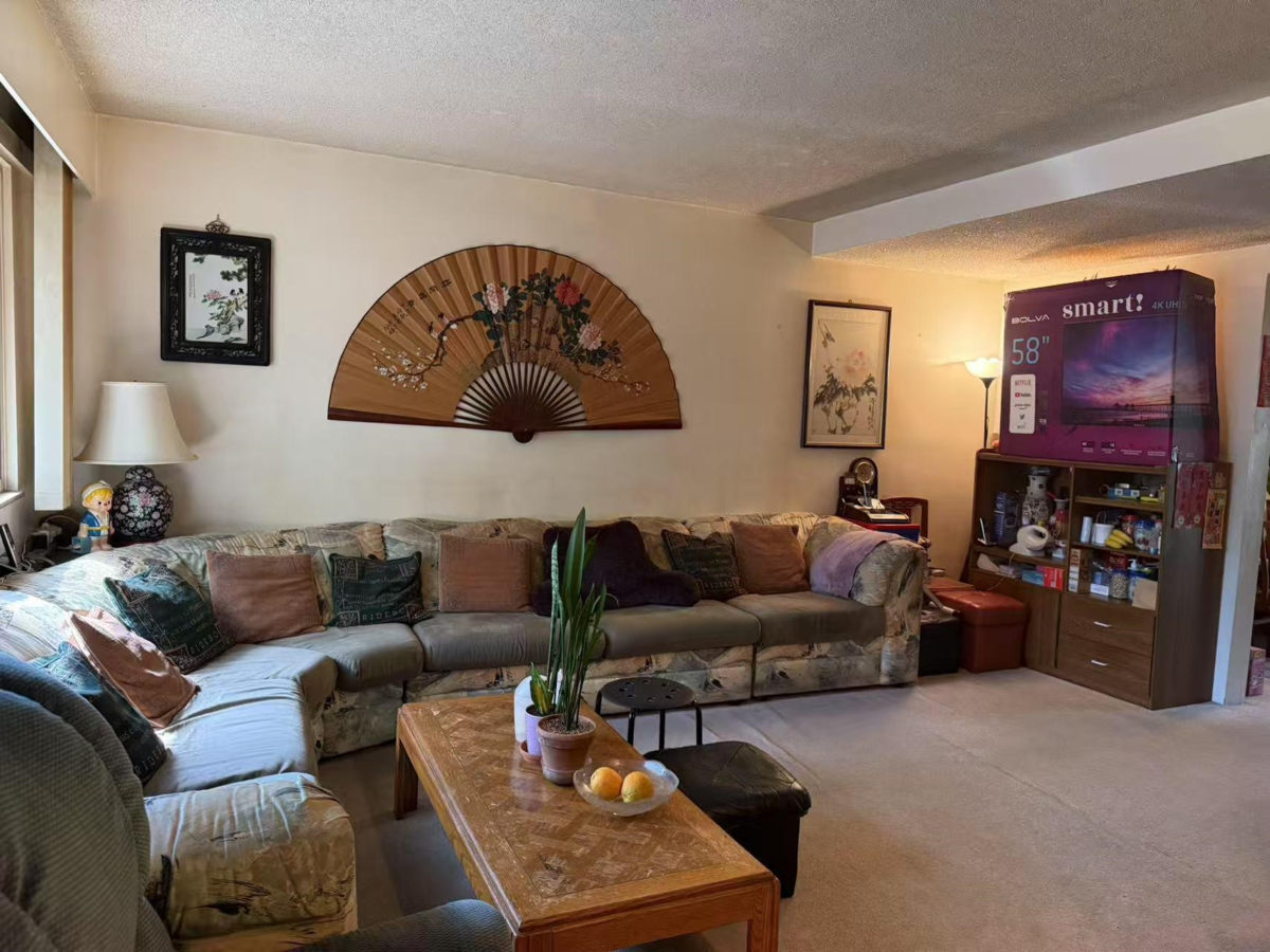 Living Room Photo of 5319 Somerville Street, Vancouver, BC