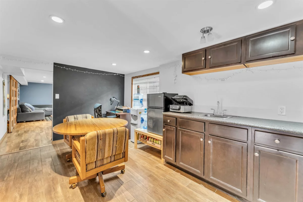 Staircase Photo of 4160 St. Catherines Street, Vancouver, BC