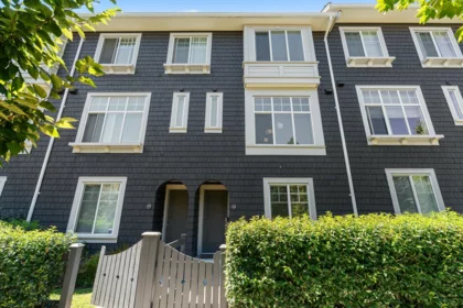 116 15850 85 Avenue, Surrey, BC, Surrey — Townhouse for sale