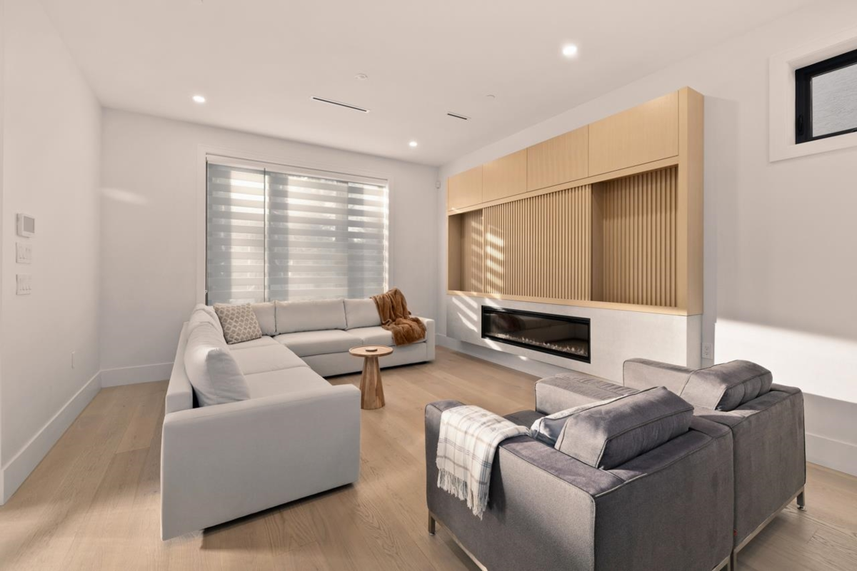 Family Room Photo of 6408 Vine Street, Vancouver, BC