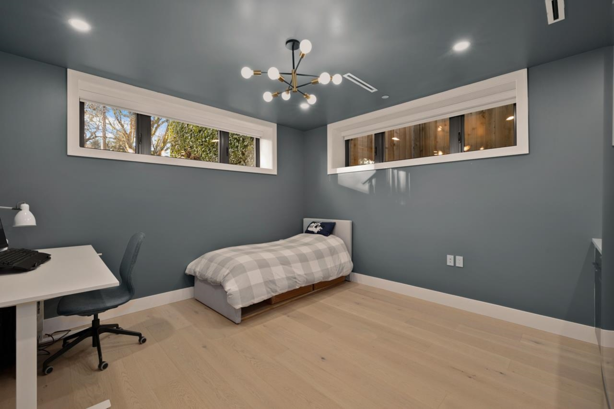 Front Yard Photo of 6408 Vine Street, Vancouver, BC