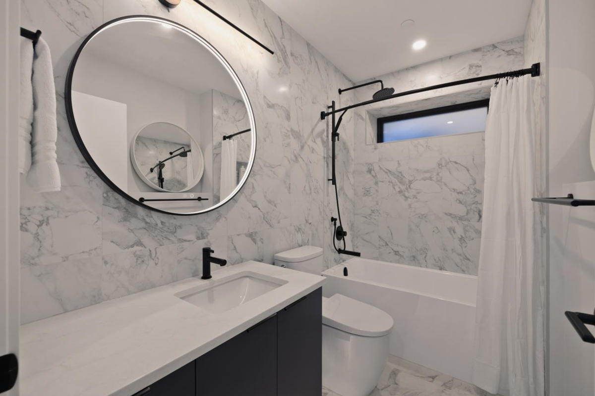 Hot Tub / Spa Photo of 6408 Vine Street, Vancouver, BC