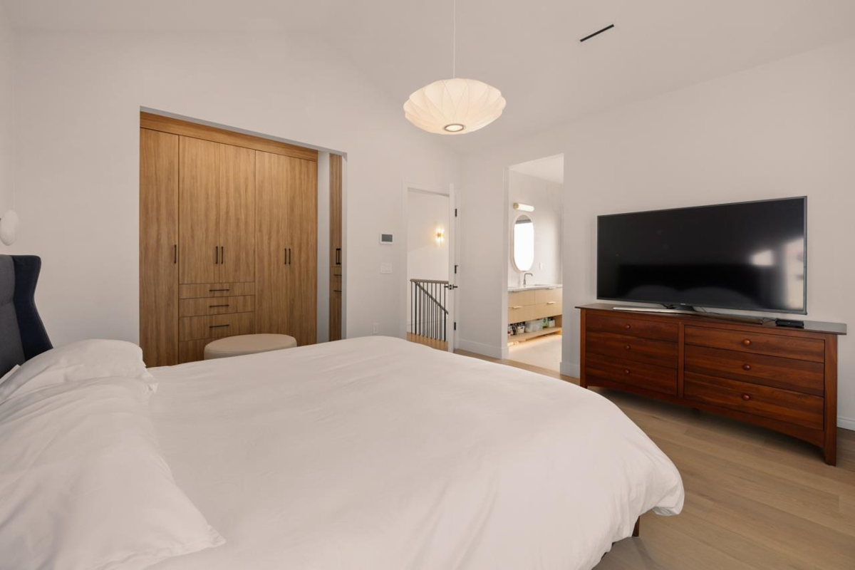 Laundry Room Photo of 6408 Vine Street, Vancouver, BC