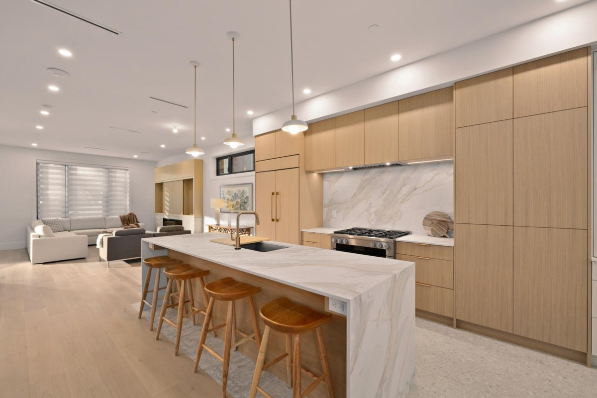 Walk-In Closet Photo of 6408 Vine Street, Vancouver, BC