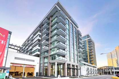 806 8160 Mcmyn Way, Richmond, BC, Richmond — Apartment/Condo for sale
