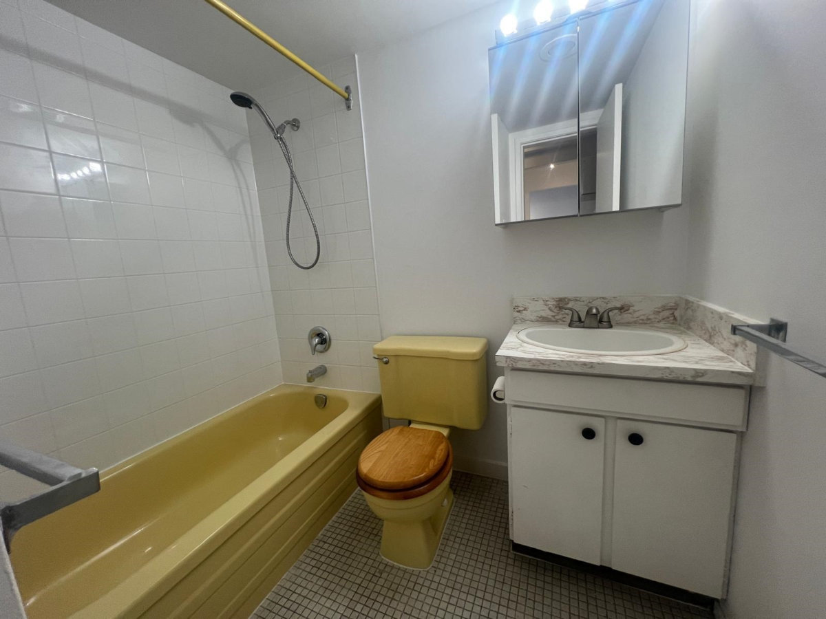 Bedroom 2 Photo of 501 1850 Comox Street, Vancouver, BC