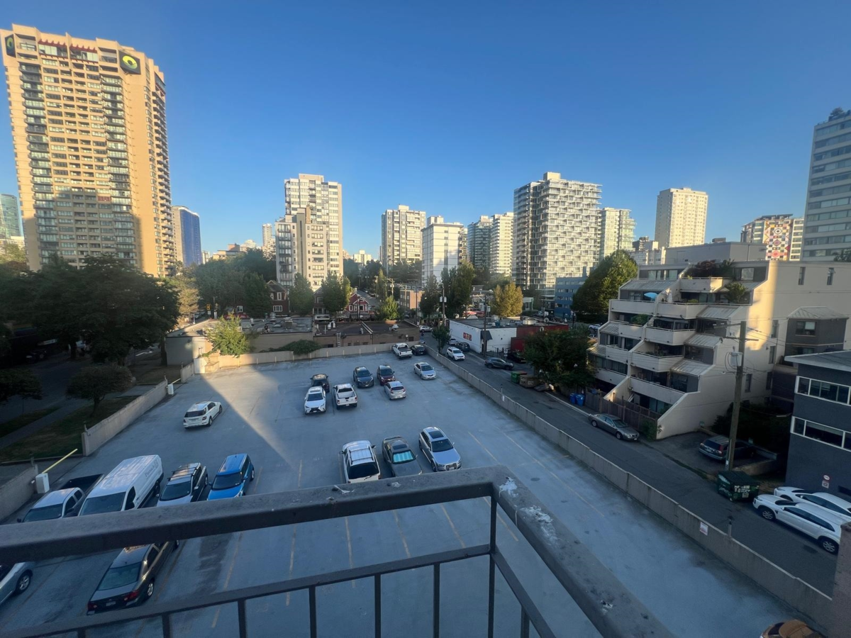 Bedroom 4 Photo of 501 1850 Comox Street, Vancouver, BC