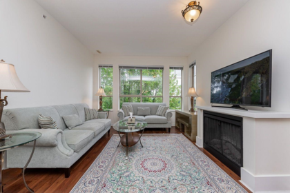 414 2969 Whisper Way, Coquitlam, BC, Coquitlam — Apartment/Condo for sale