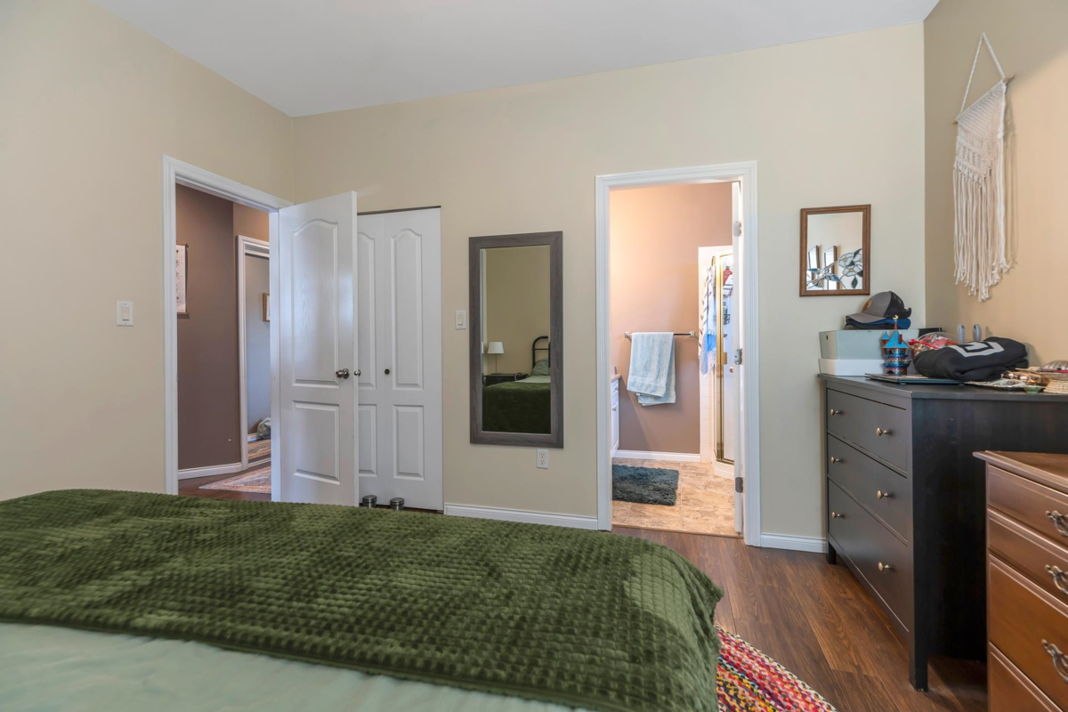 Garage Interior Photo of 8412 Doerksen Drive, Mission, BC