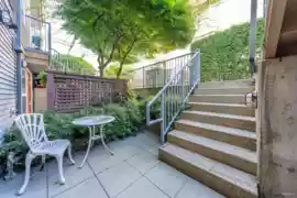 229 E 11th Avenue, Vancouver, BC