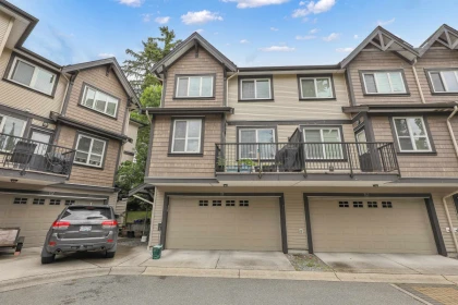 11 9077 150th Street, Surrey, BC, Surrey — Townhouse for sale