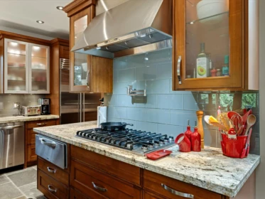 2341 Gondola Way, Whistler, BC, Whistler — Single Family Residence for sale