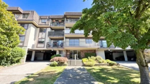306 252 W 2nd Street, North Vancouver, BC