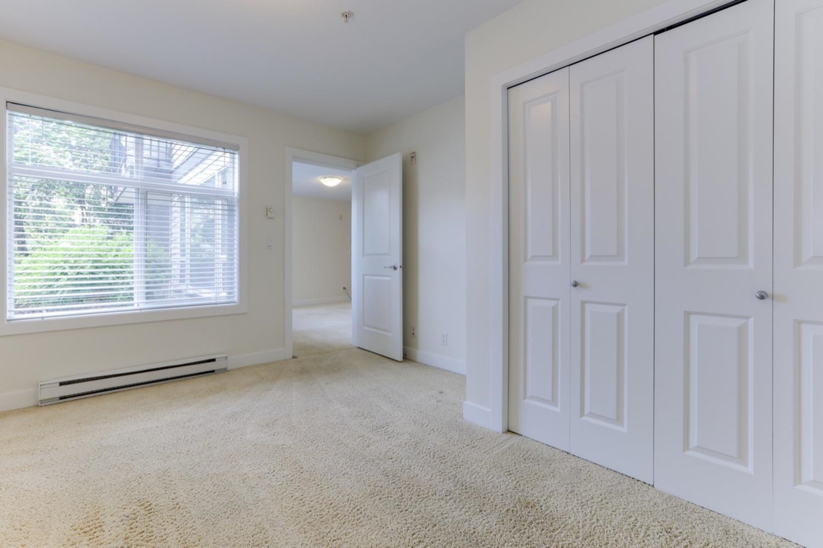 Basement Recreation Room Photo of 102 46289 Yale Road, Chilliwack, BC