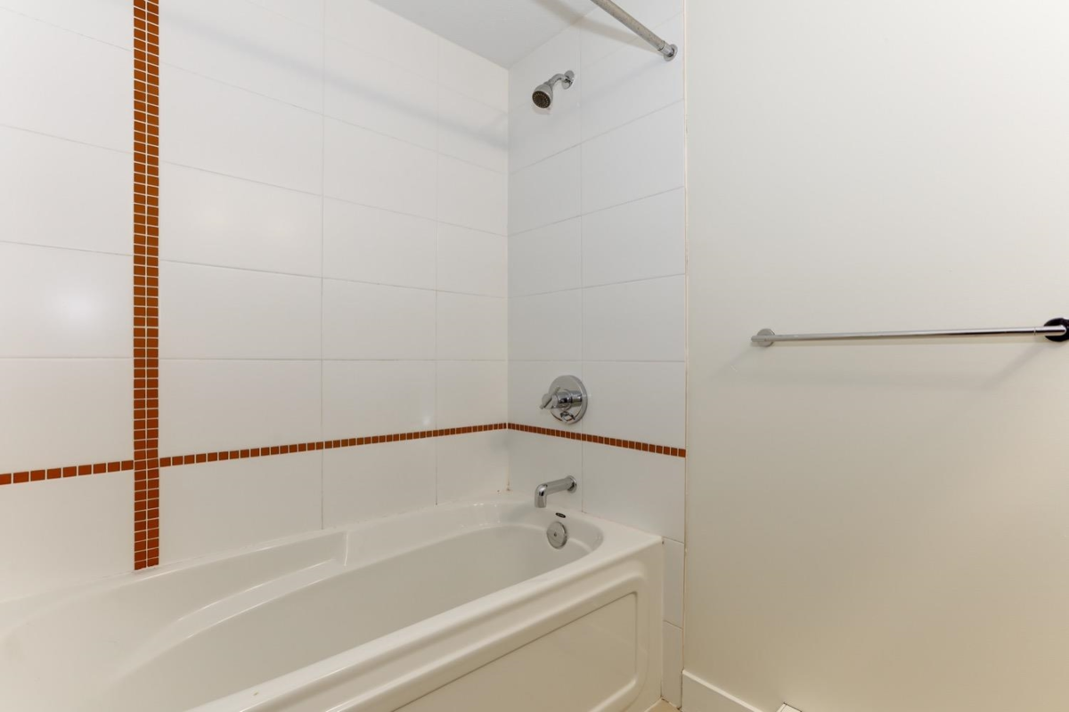 Office / Den Photo of 102 46289 Yale Road, Chilliwack, BC