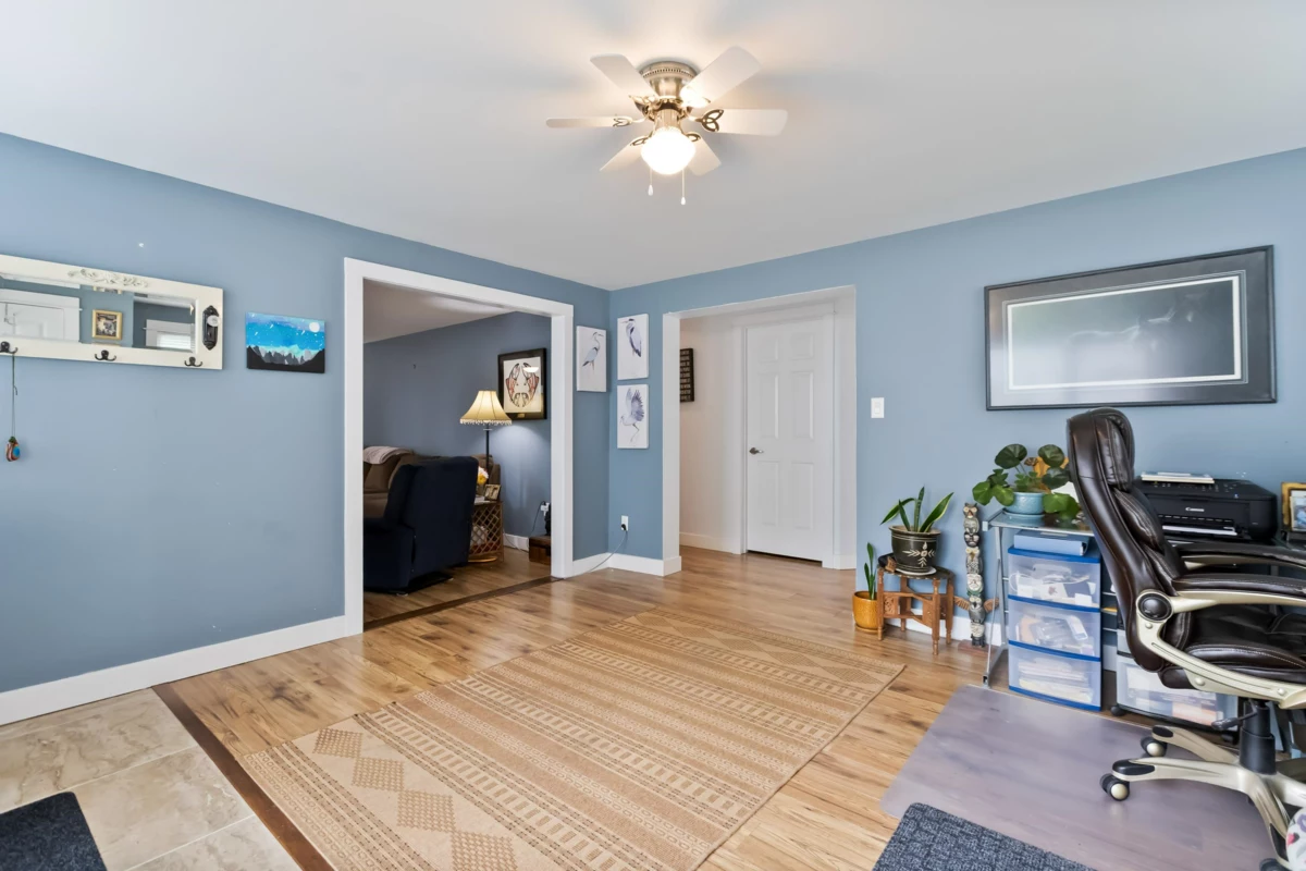 Dining Area Photo of 111 43201 Lougheed Highway, Mission, BC