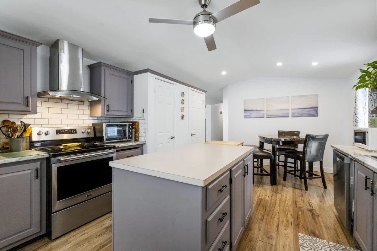 Office / Den Photo of 111 43201 Lougheed Highway, Mission, BC