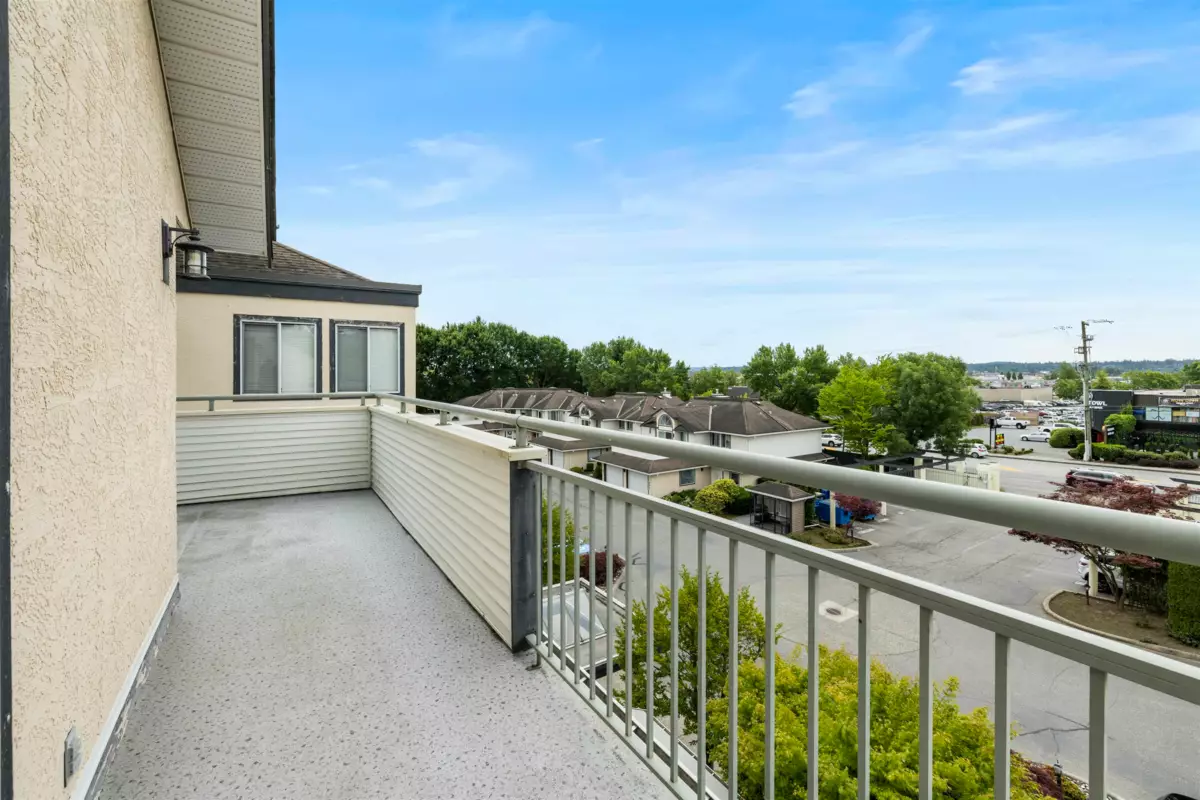 Garage Interior Photo of 303 19645 64 Avenue, Langley, BC